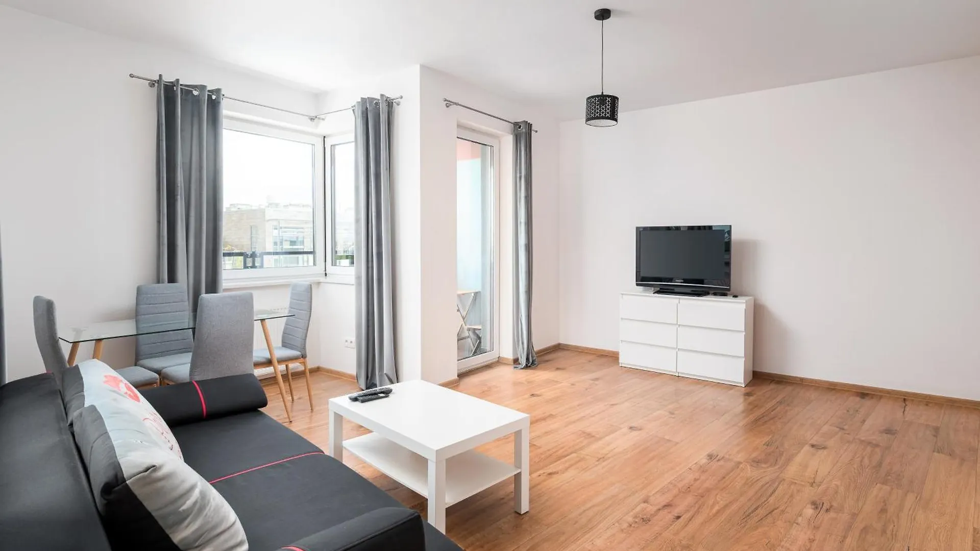 Racjonalizacji Paris Apartment 华沙